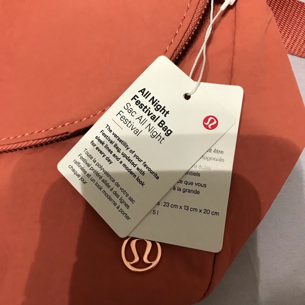 {lululemon} All Night Festival Bag 5L - Picture 7 of 7